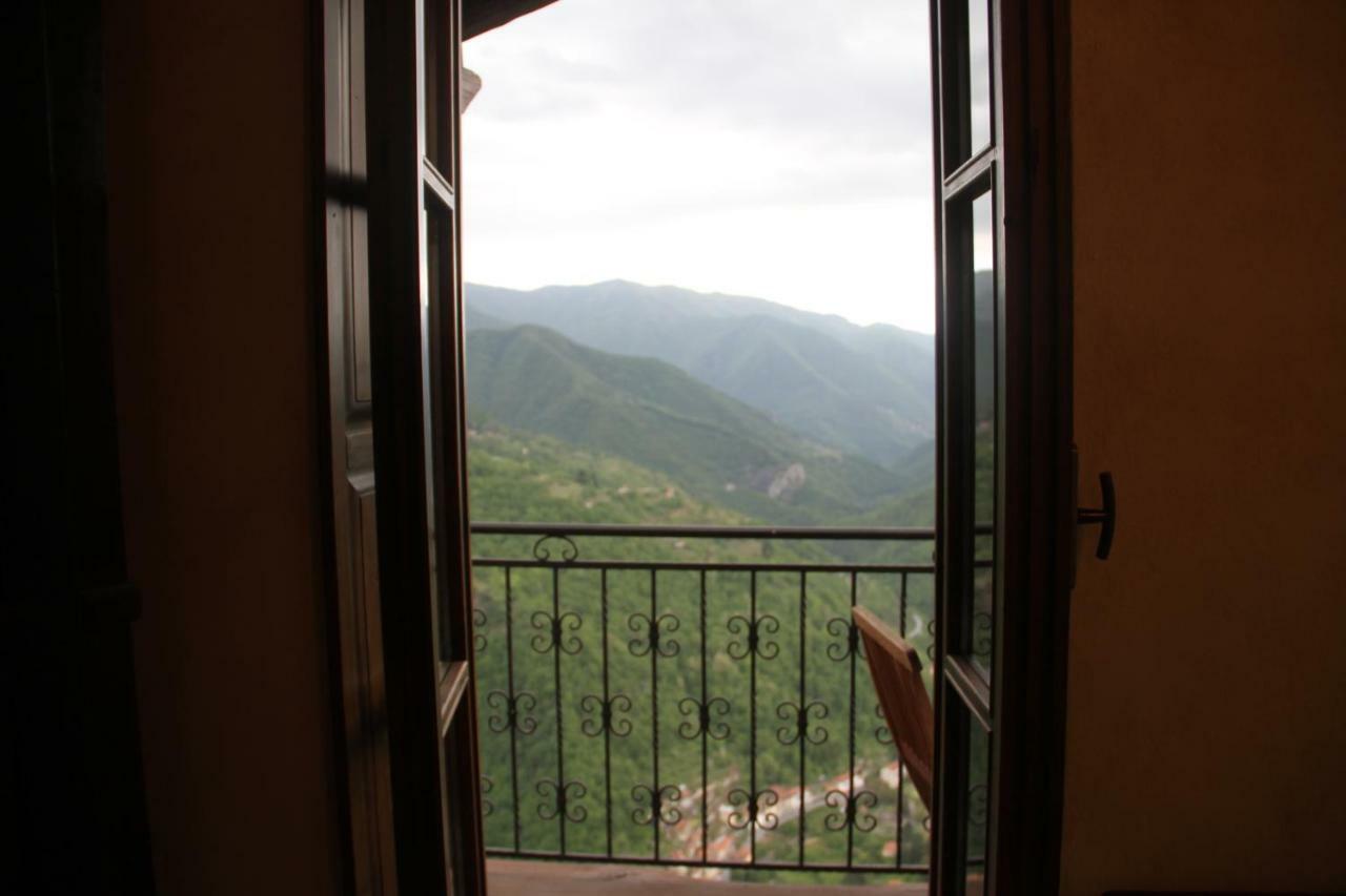 Bed & Breakfast Triora Medievale Exterior foto